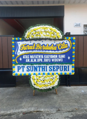 Papan Bunga Duka di Pulau Buluh