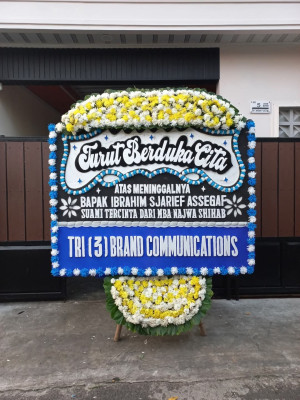Papan Bunga Duka di Pulau Buluh